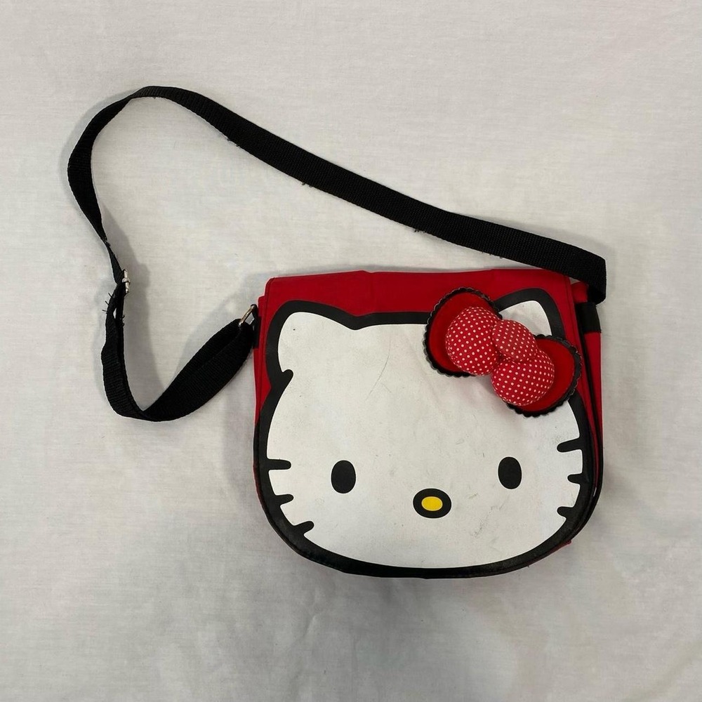 Hello Kitty‎ red white polka dot mini messenger bag